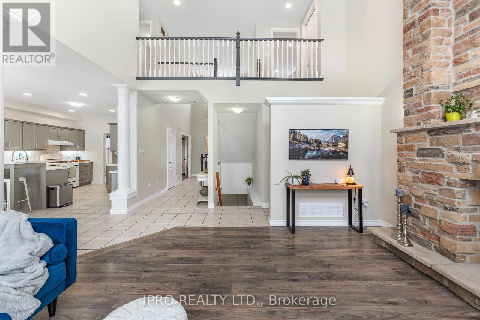 












2 REDFERN STREET

,
Orangeville,




Ontario
L9W5C8

