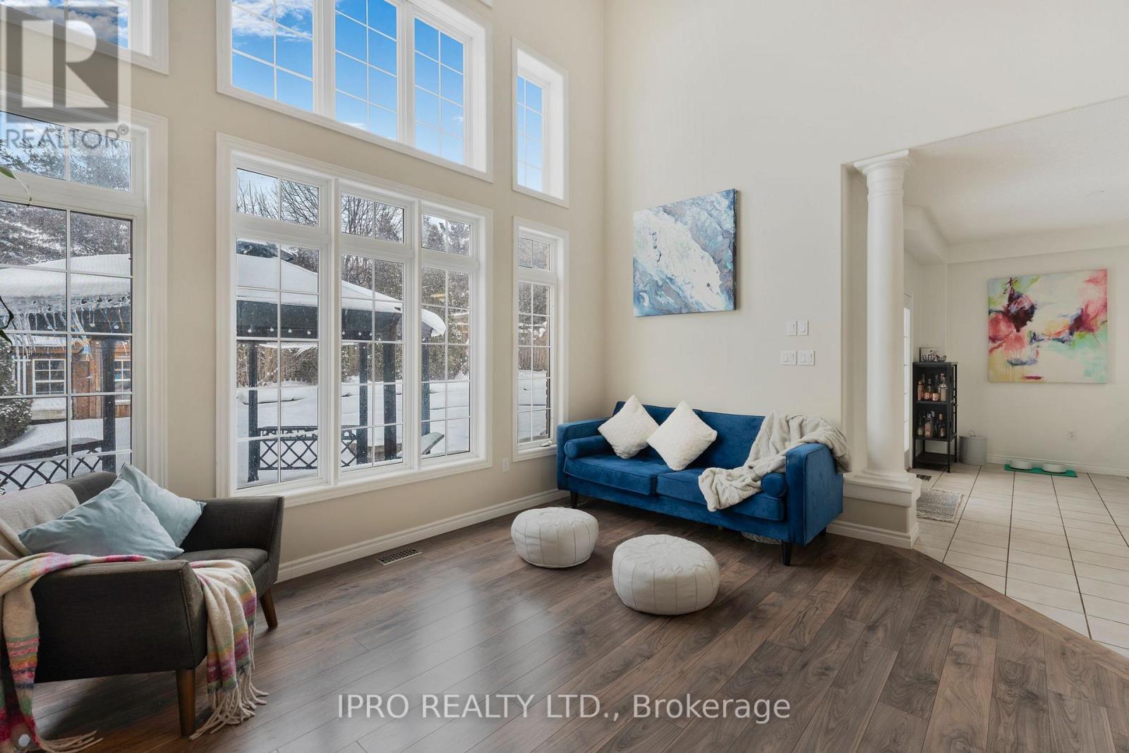 












2 REDFERN STREET

,
Orangeville,




Ontario
L9W5C8

