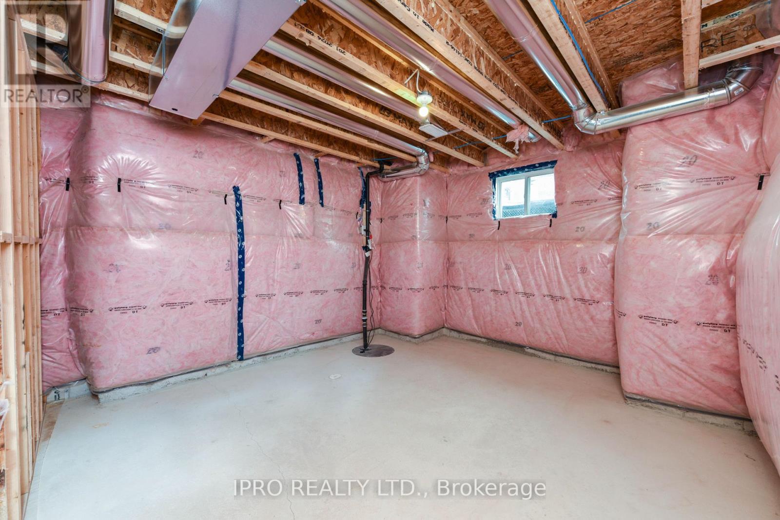 












1217 FERGUSON DRIVE

,
Milton (BW Bowes),




Ontario
L9T7V8

