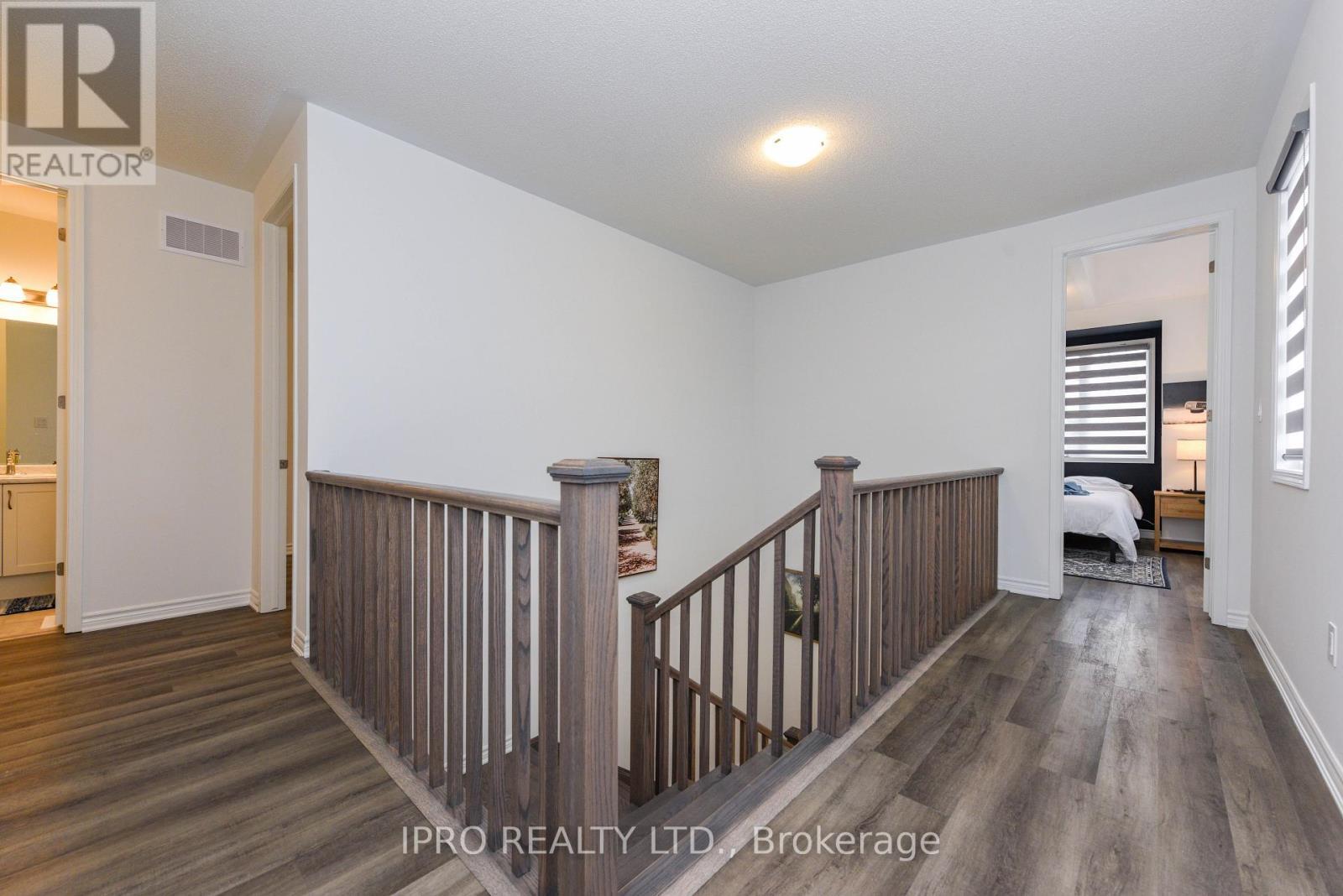 












1217 FERGUSON DRIVE

,
Milton (BW Bowes),




Ontario
L9T7V8

