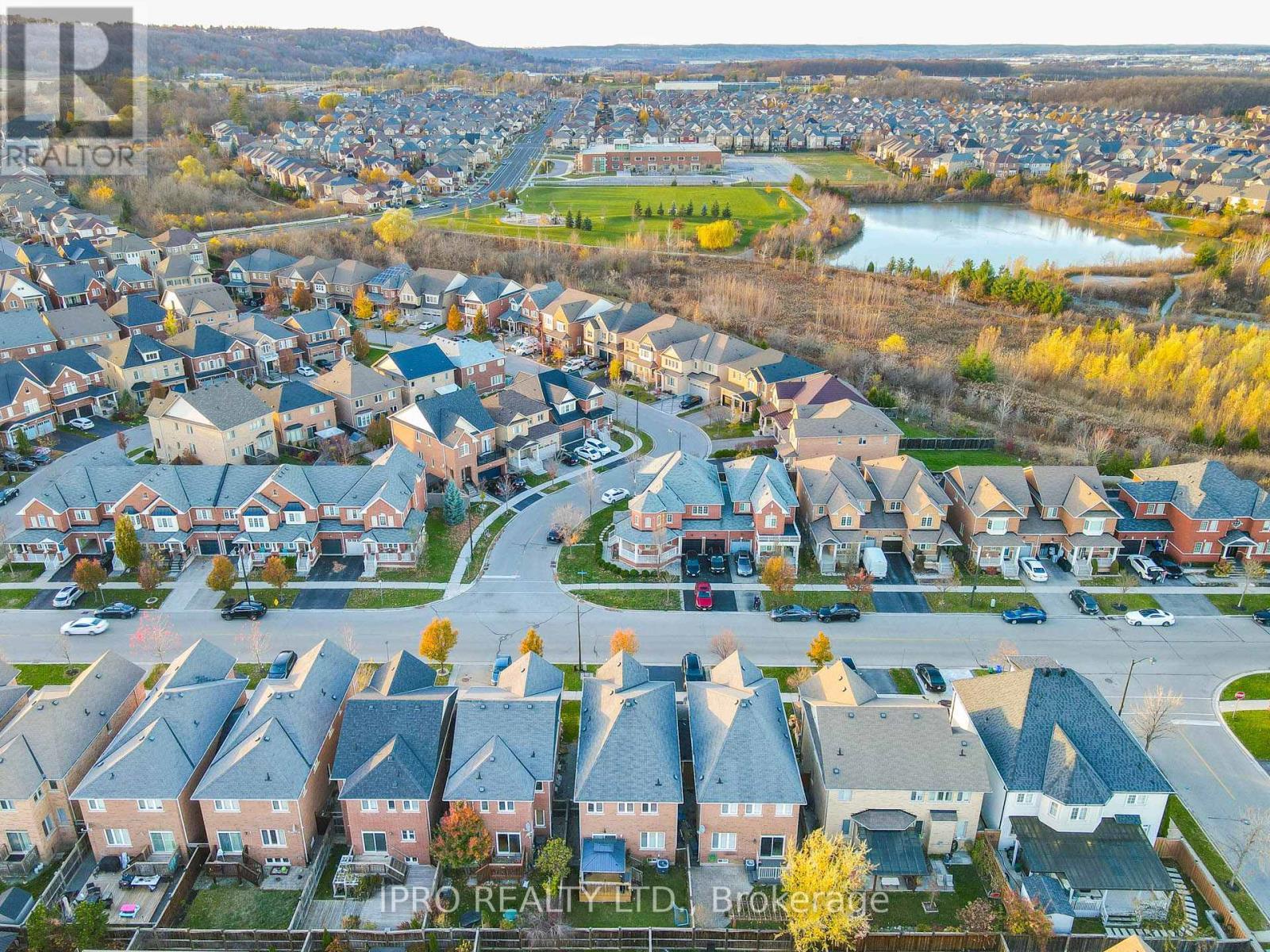 












346 LANDSBOROUGH AVENUE

,
Milton (SC Scott),




Ontario
L9T7Y7

