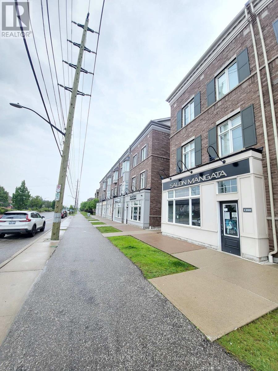 












1260 MAIN STREET E

,
Milton (DE Dempsey),




Ontario
L9T8M7


