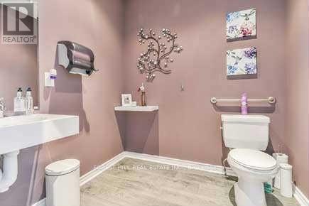 












1260 MAIN STREET E

,
Milton (DE Dempsey),




Ontario
L9T8M7

