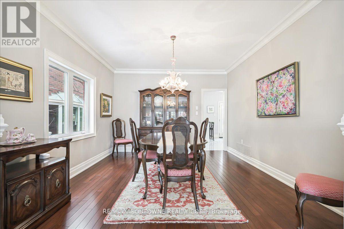 












1426 CREEKWOOD TRAIL S

,
Oakville (JC Joshua Creek),




Ontario
L6H6E6

