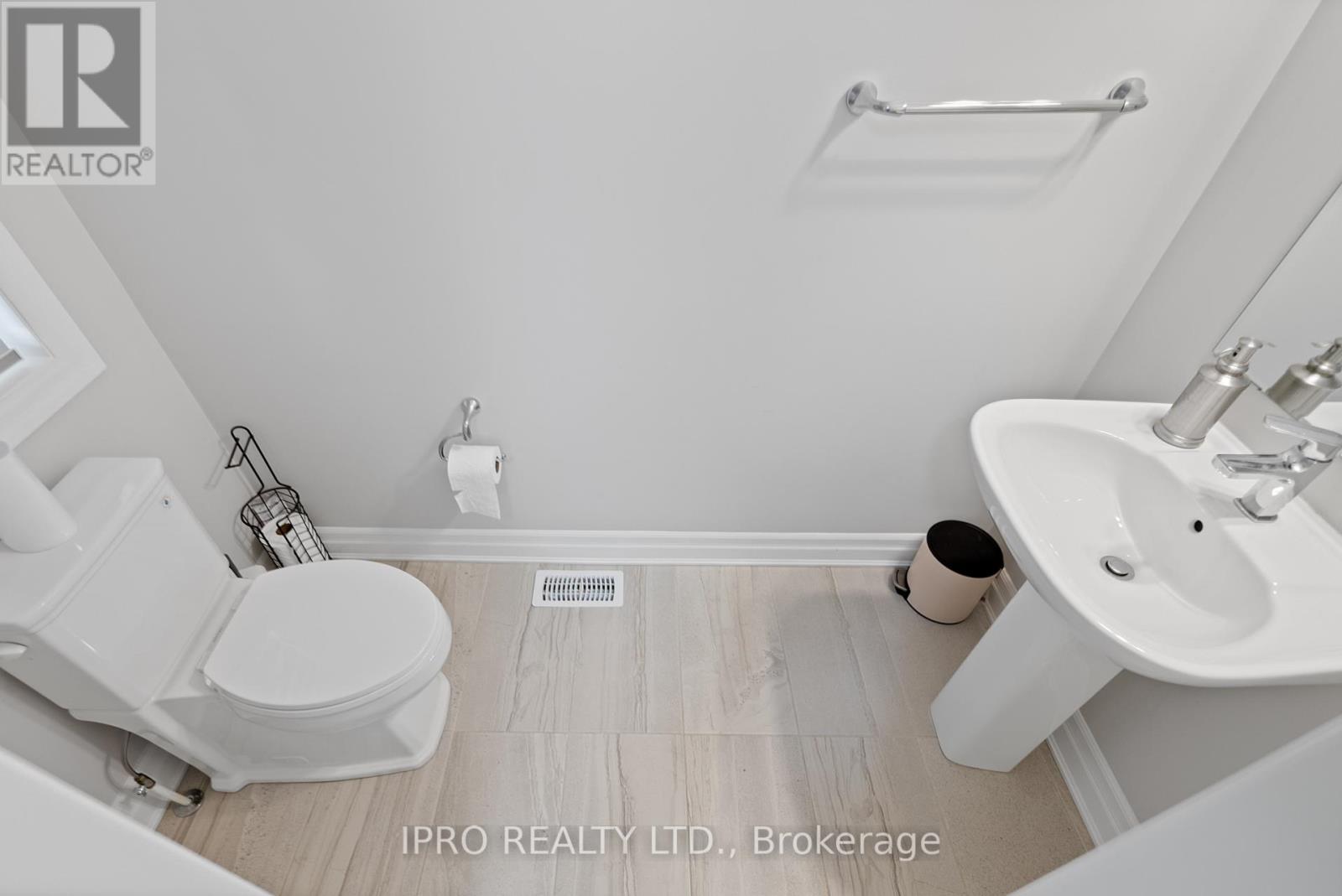 












1197 MILLAND DRIVE

,
Oakville (JM Joshua Meadows),




Ontario
L6H3X1

