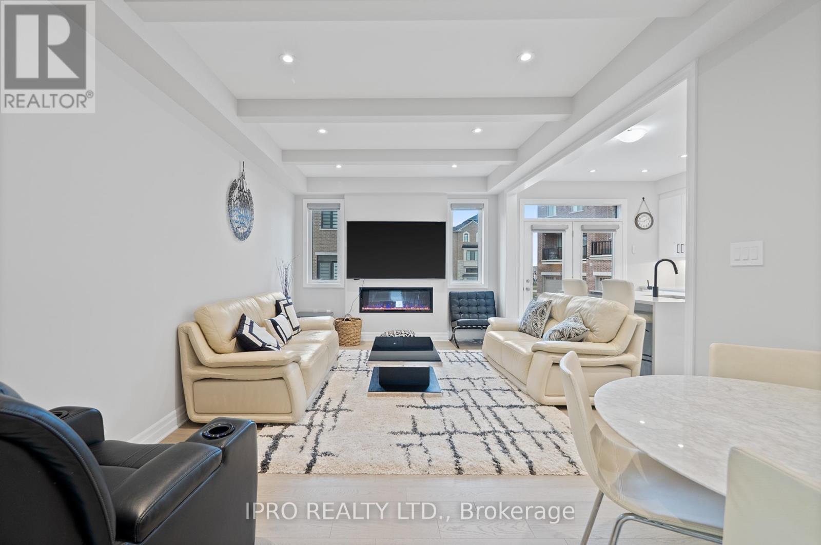 












1197 MILLAND DRIVE

,
Oakville (JM Joshua Meadows),




Ontario
L6H3X1

