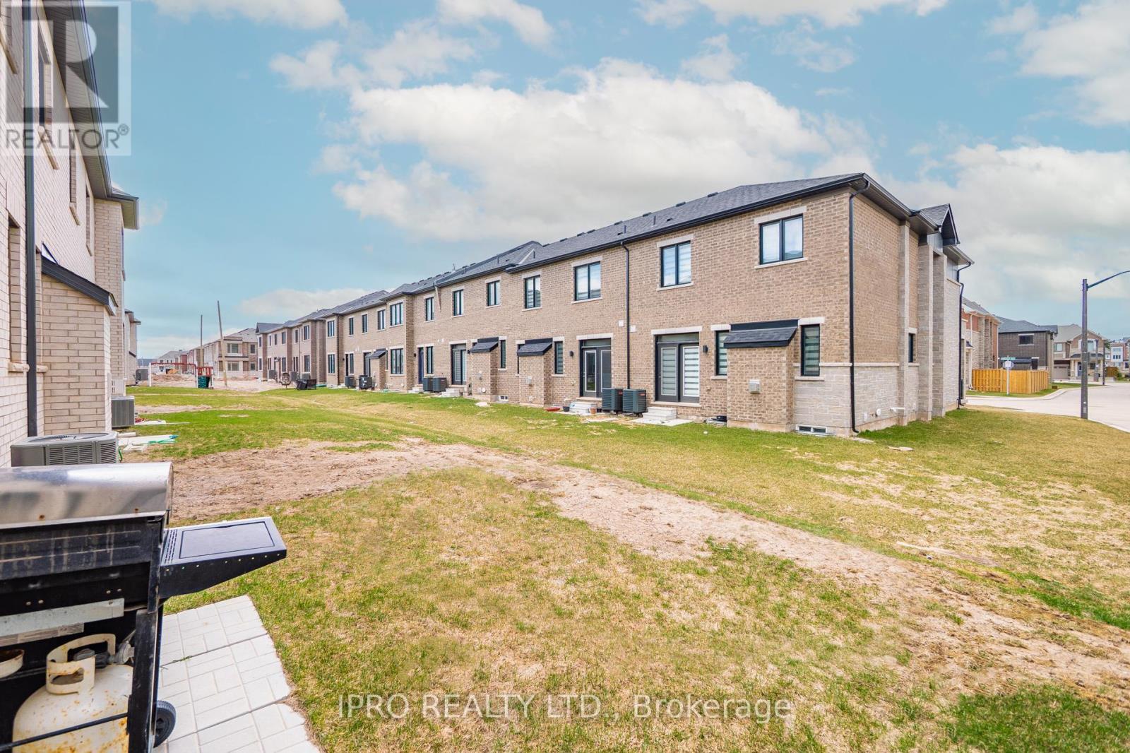 












1197 MILLAND DRIVE

,
Oakville (JM Joshua Meadows),




Ontario
L6H3X1


