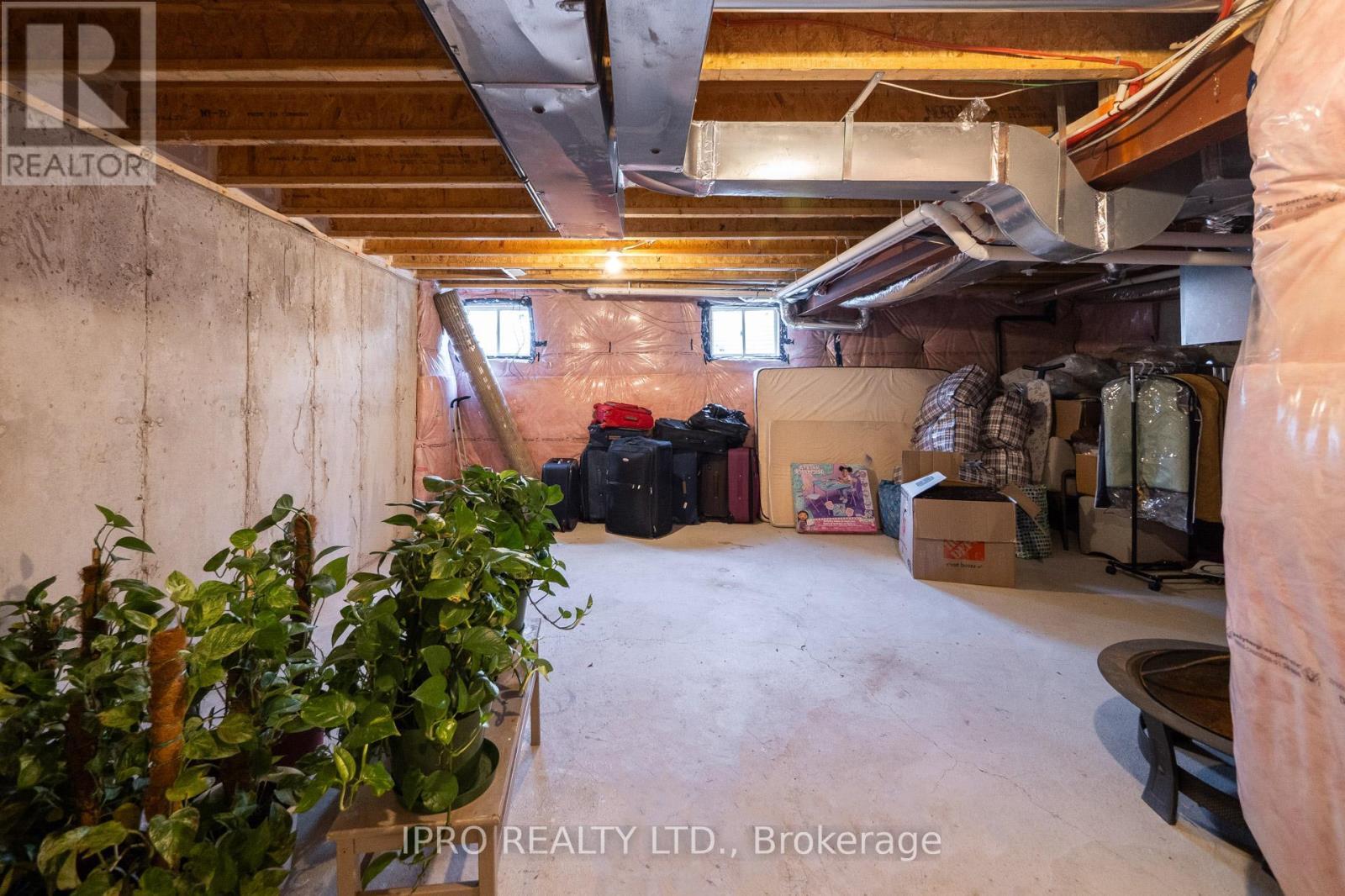 












1197 MILLAND DRIVE

,
Oakville (JM Joshua Meadows),




Ontario
L6H3X1

