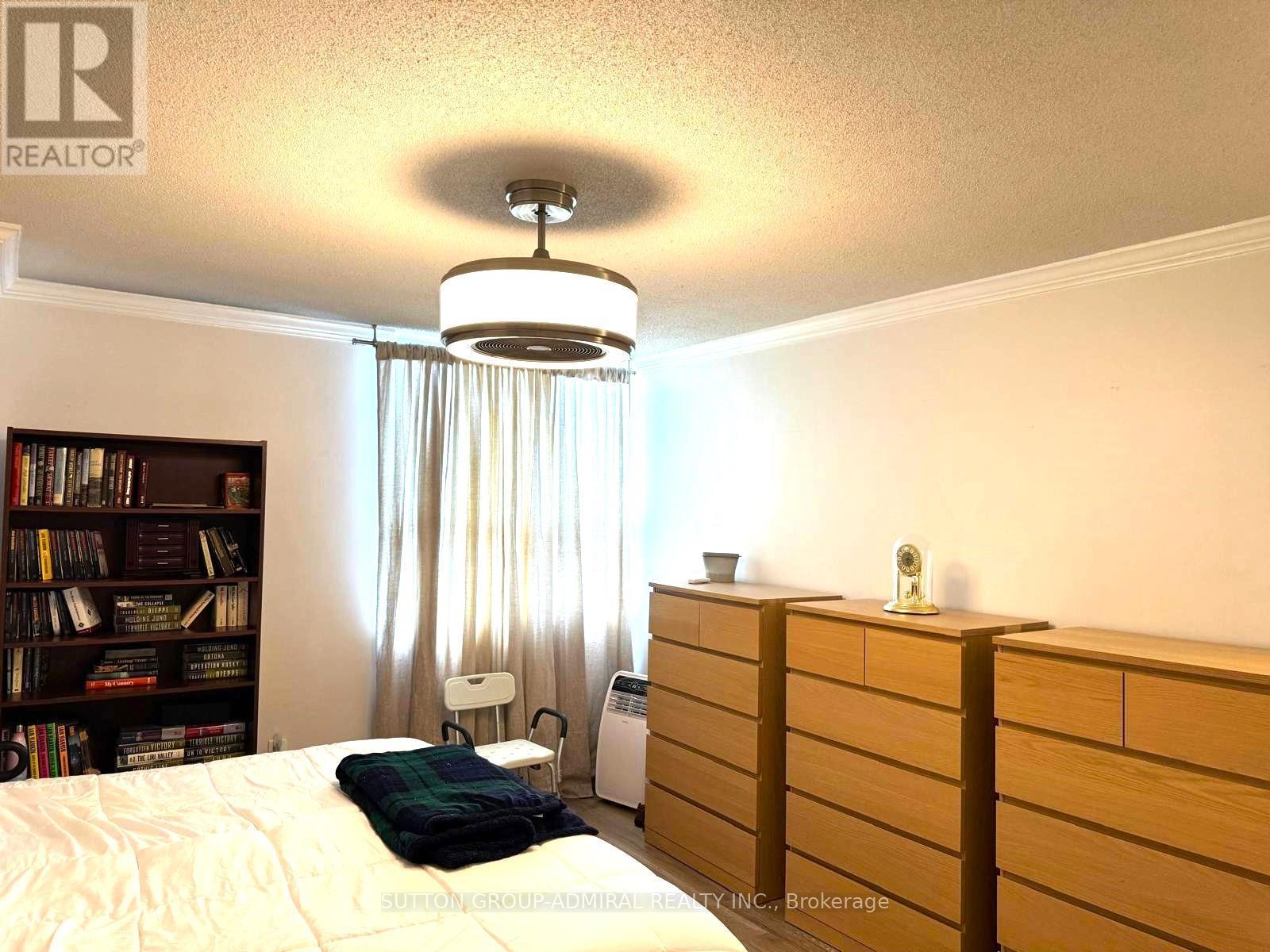 












104 - 451 THE WEST MALL W

,
Toronto (Etobicoke West Mall),




Ontario
M9C1G1

