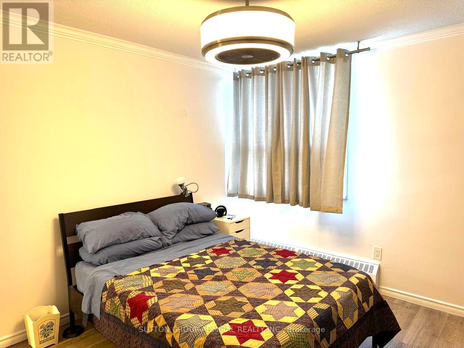 












104 - 451 THE WEST MALL W

,
Toronto (Etobicoke West Mall),




Ontario
M9C1G1


