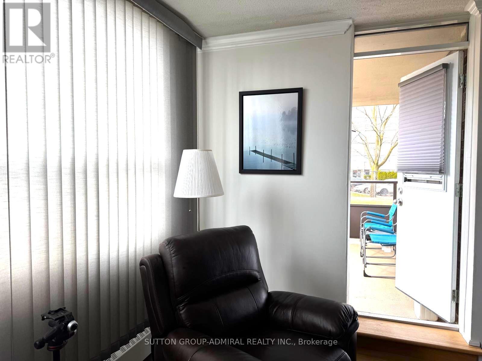 












104 - 451 THE WEST MALL W

,
Toronto (Etobicoke West Mall),




Ontario
M9C1G1

