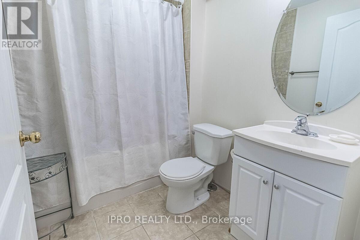












307 TEETZEL DRIVE

,
Milton (CL Clarke),




Ontario
L9T0B1

