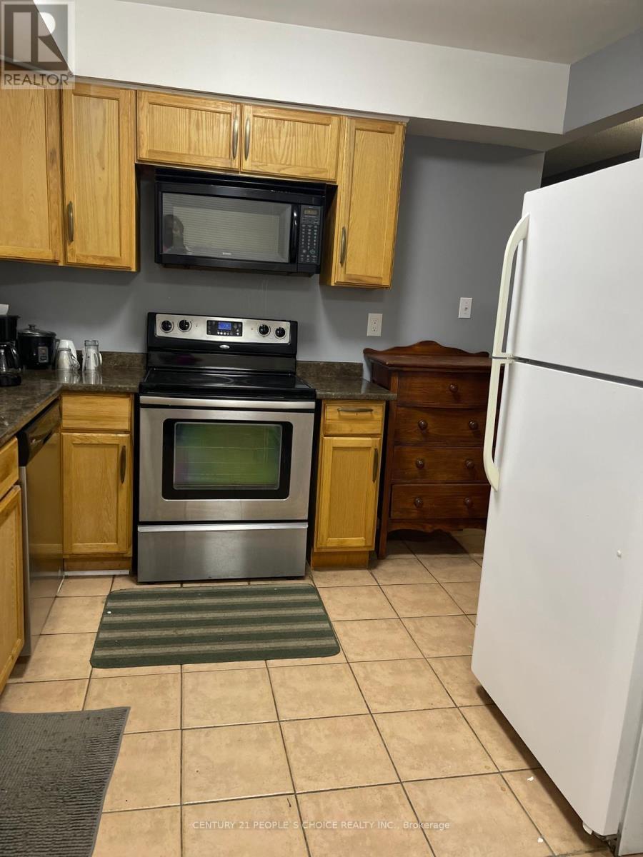 












14 - 840 DUNDAS STREET W

,
Mississauga (Erindale),




Ontario
L5C1C2

