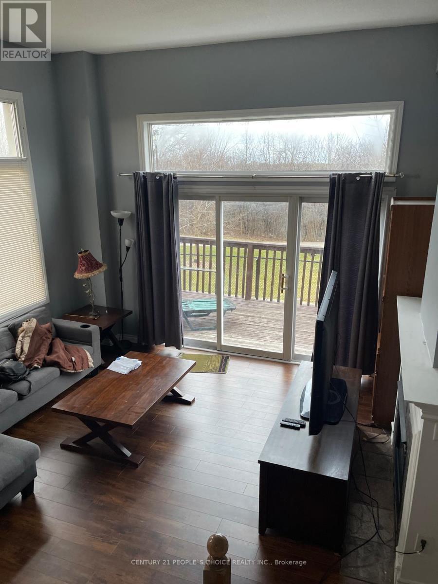 












14 - 840 DUNDAS STREET W

,
Mississauga (Erindale),




Ontario
L5C1C2

