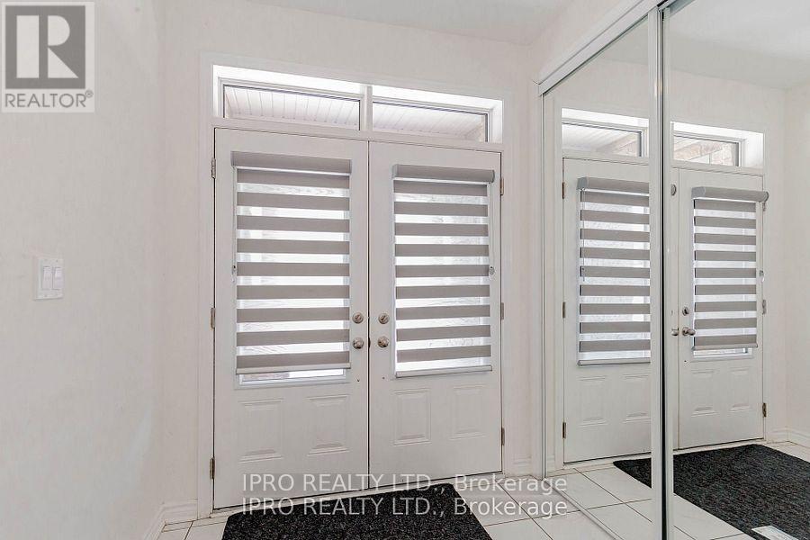 












98 EBERLY WOODS DRIVE

,
Caledon,




Ontario
L7C0Y9


