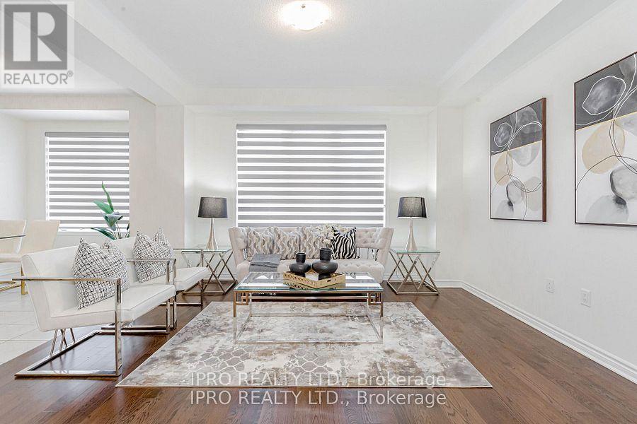 












98 EBERLY WOODS DRIVE

,
Caledon,




Ontario
L7C0Y9

