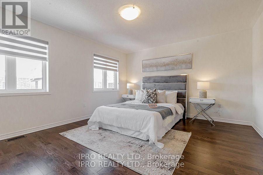












98 EBERLY WOODS DRIVE

,
Caledon,




Ontario
L7C0Y9

