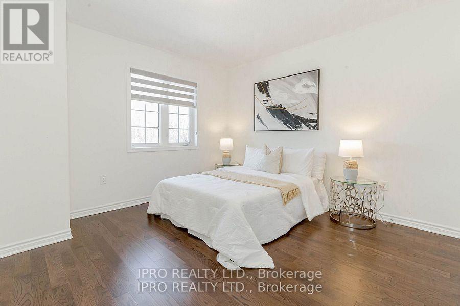 












98 EBERLY WOODS DRIVE

,
Caledon,




Ontario
L7C0Y9

