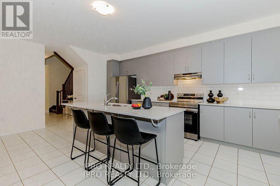 












98 EBERLY WOODS DRIVE

,
Caledon,




Ontario
L7C0Y9

