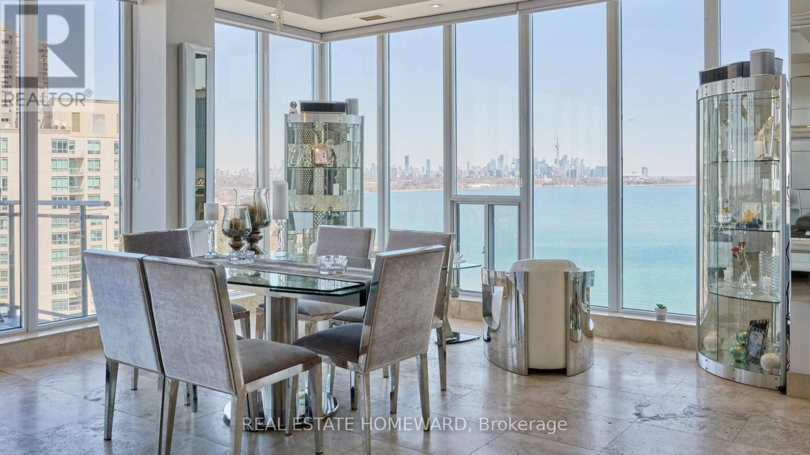 












PH3 - 2119 LAKE SHORE BOULEVARD W

,
Toronto (Mimico),




Ontario
M8V4E8

