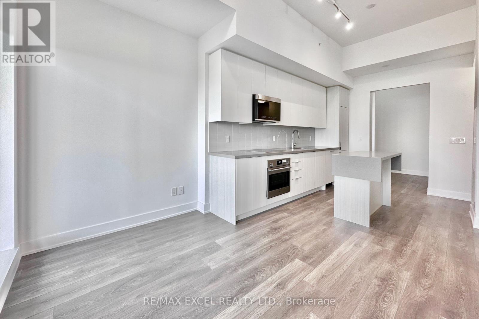 












429 - 2485 TAUNTON ROAD

,
Oakville (RO River Oaks),




Ontario
L6H3R9

