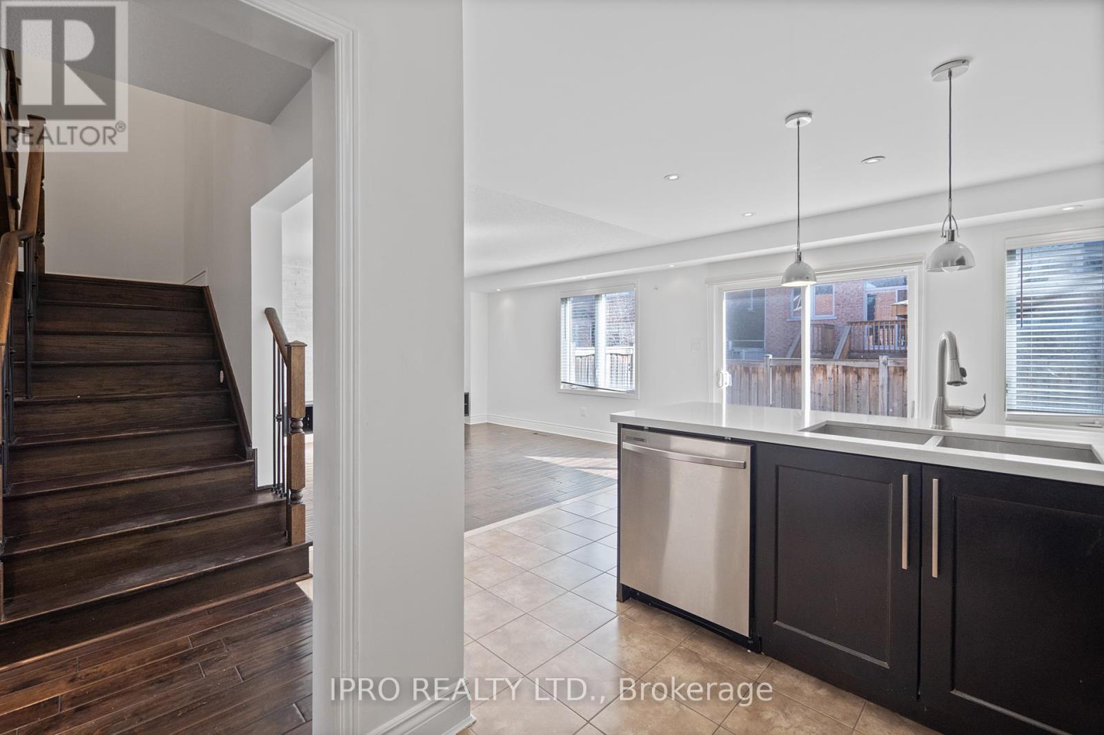 












470 SAVOLINE BOULEVARD

,
Milton (SC Scott),




Ontario
L9T7X3


