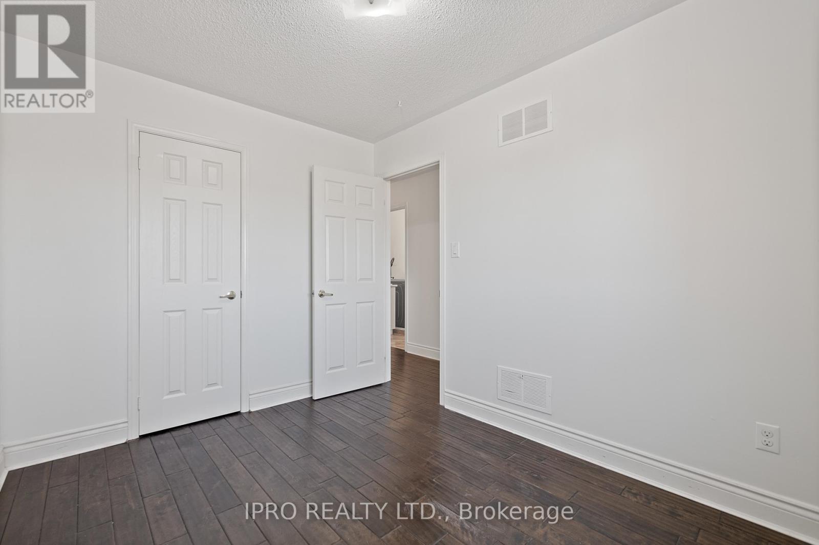 












470 SAVOLINE BOULEVARD

,
Milton (SC Scott),




Ontario
L9T7X3

