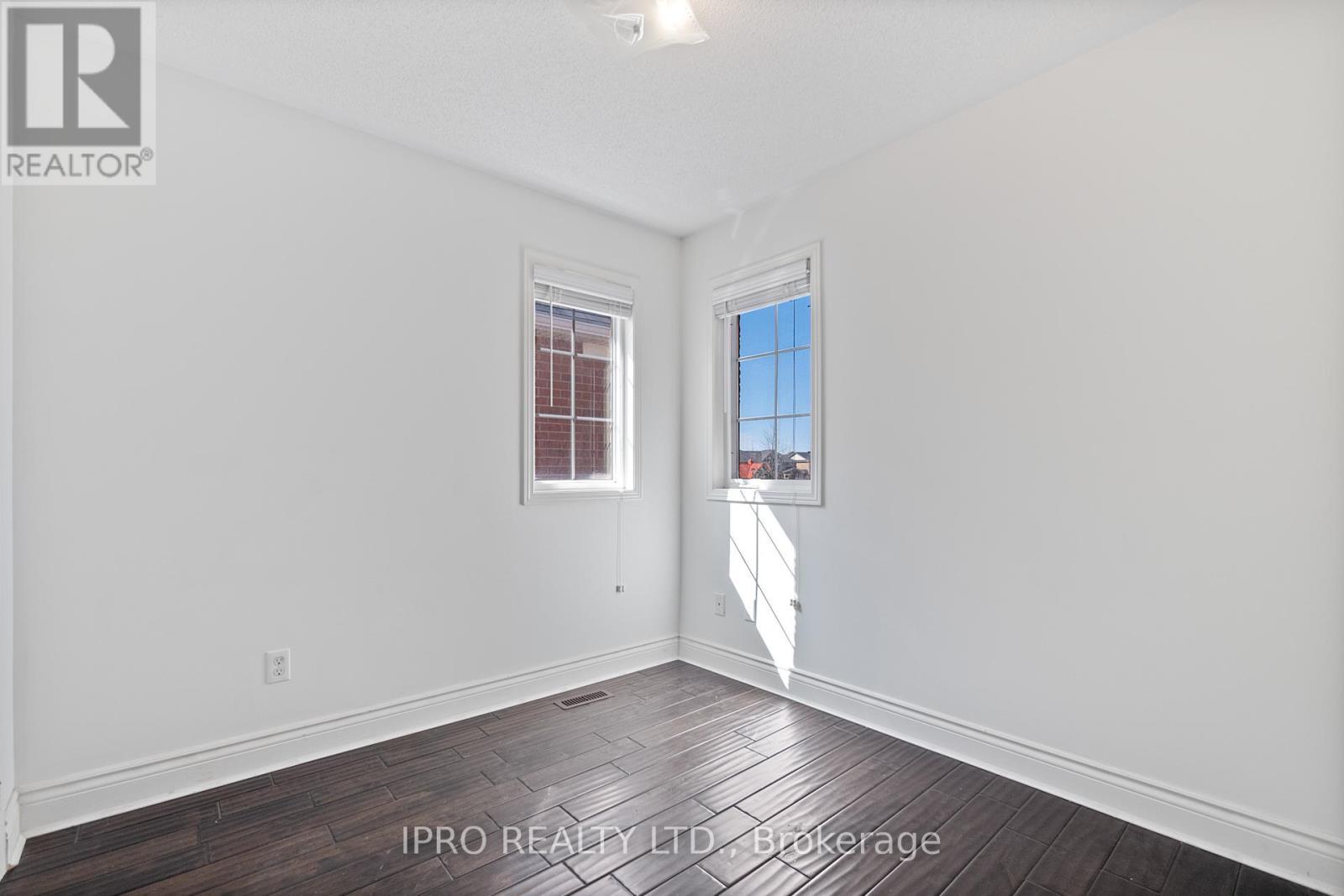 












470 SAVOLINE BOULEVARD

,
Milton (SC Scott),




Ontario
L9T7X3

