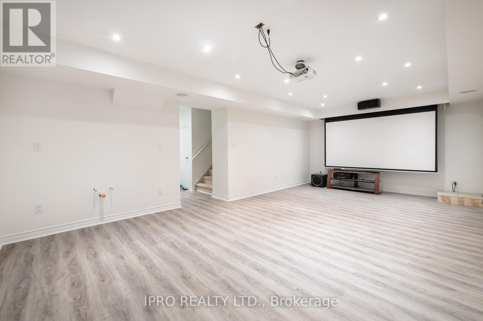 












470 SAVOLINE BOULEVARD

,
Milton (SC Scott),




Ontario
L9T7X3

