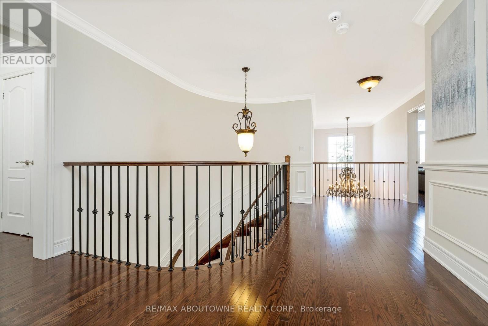 












3168 SADDLEWORTH CRESCENT

,
Oakville (BC Bronte Creek),




Ontario
L6M0A8

