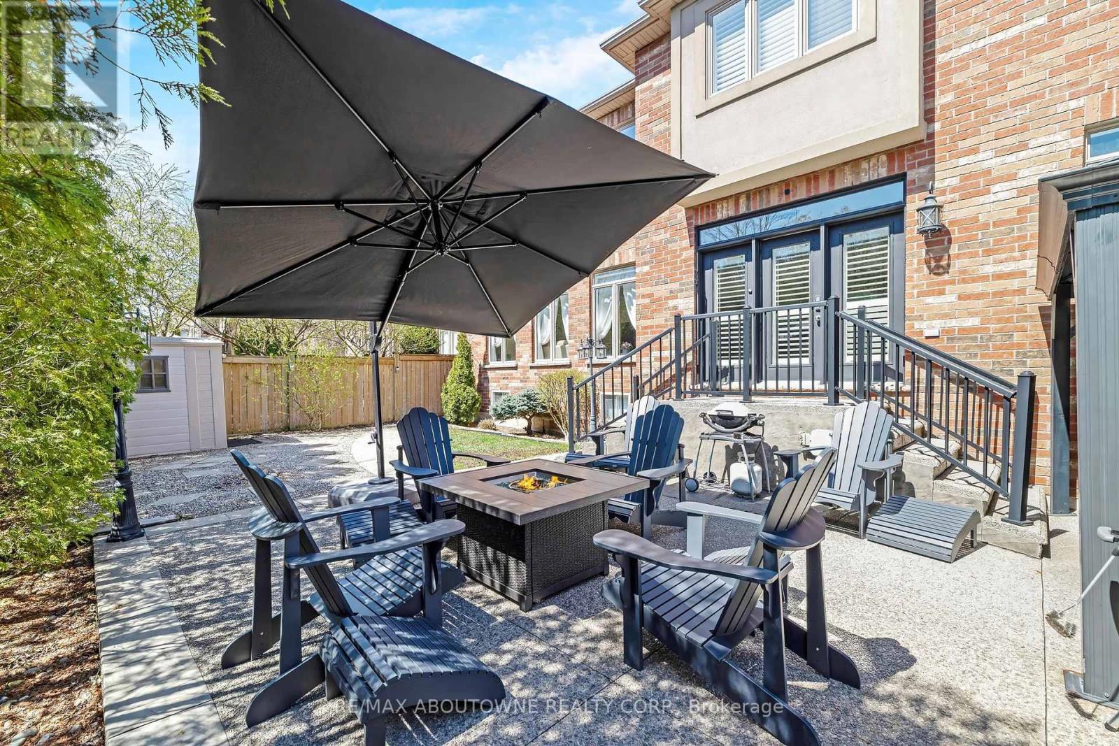 












3168 SADDLEWORTH CRESCENT

,
Oakville (BC Bronte Creek),




Ontario
L6M0A8

