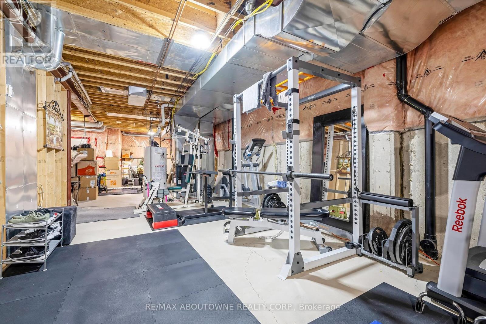 












3168 SADDLEWORTH CRESCENT

,
Oakville (BC Bronte Creek),




Ontario
L6M0A8


