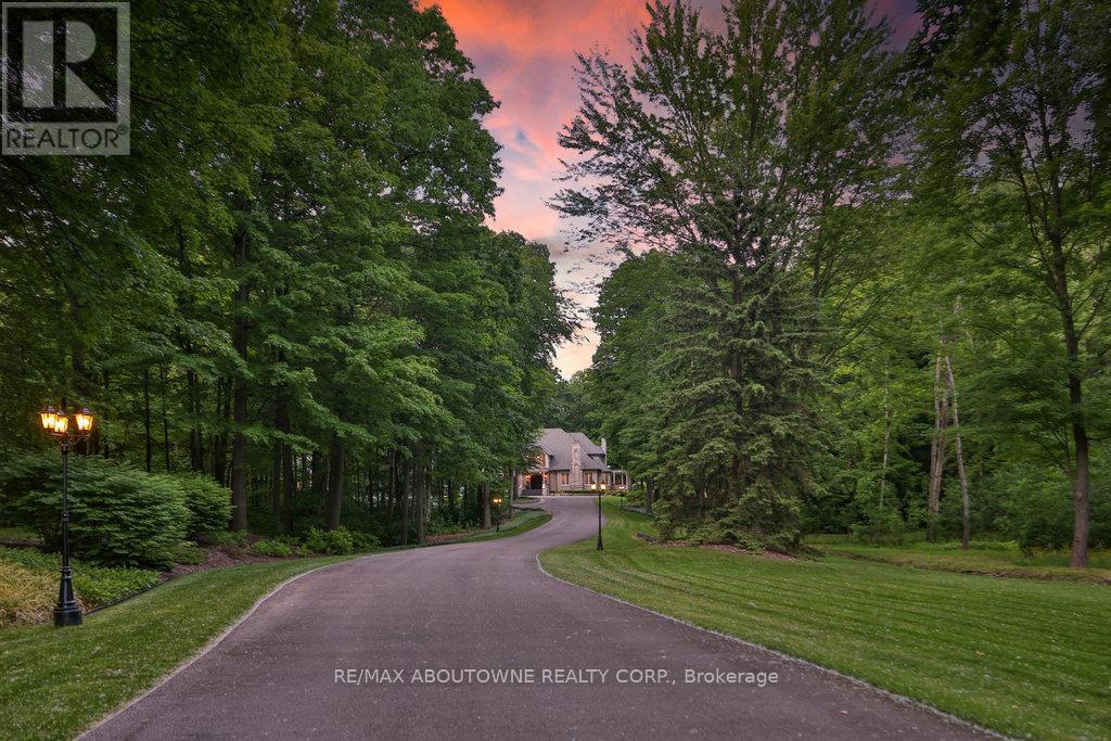 












3400 MILBUROUGH LINE

,
Burlington,




Ontario
L0R2H0

