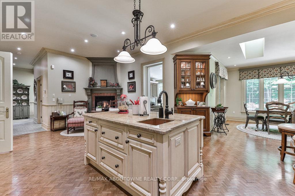 












3400 MILBUROUGH LINE

,
Burlington,




Ontario
L0R2H0


