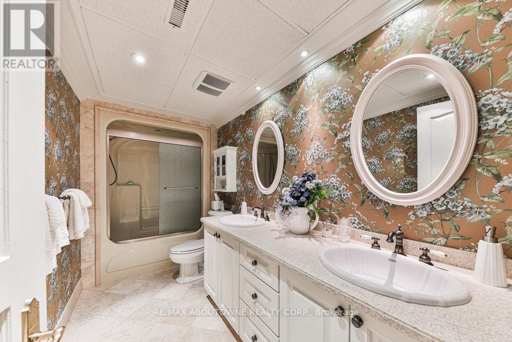 












3400 MILBUROUGH LINE

,
Burlington,




Ontario
L0R2H0

