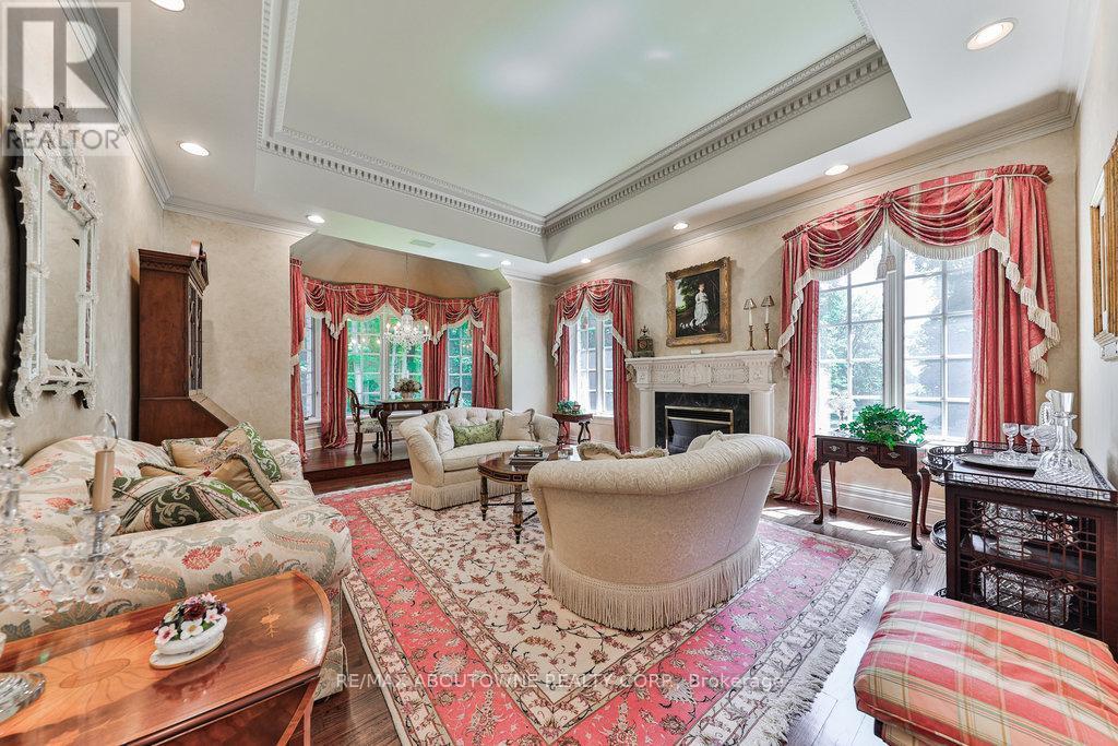 












3400 MILBUROUGH LINE

,
Burlington,




Ontario
L0R2H0

