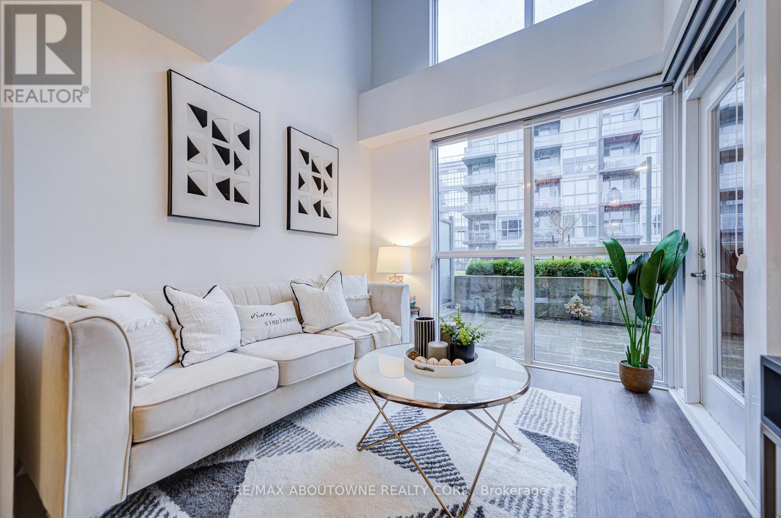 












C202 - 5260 DUNDAS STREET

,
Burlington (Orchard),




Ontario
L7R0J7

