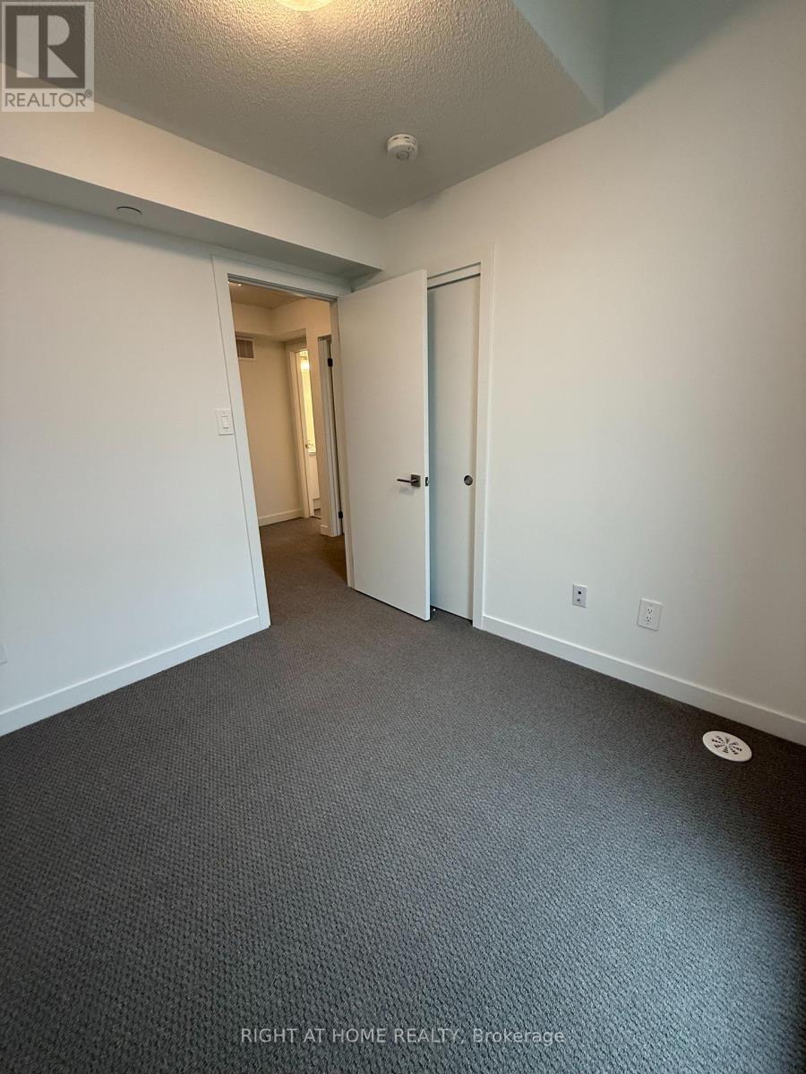 












22 - 5 ROMILLY AVENUE

,
Brampton (Northwest Brampton),




Ontario
L7A0A7

