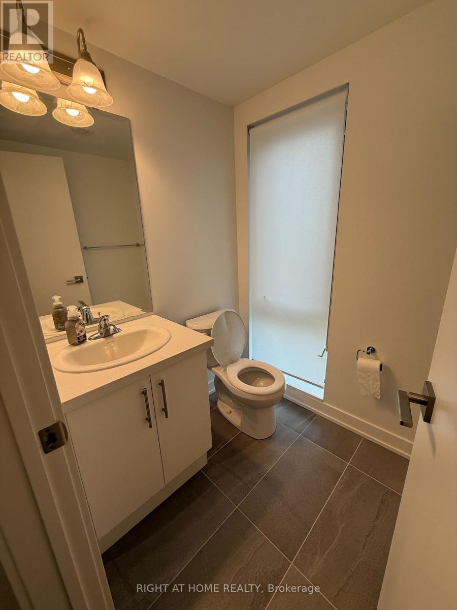 












22 - 5 ROMILLY AVENUE

,
Brampton (Northwest Brampton),




Ontario
L7A0A7

