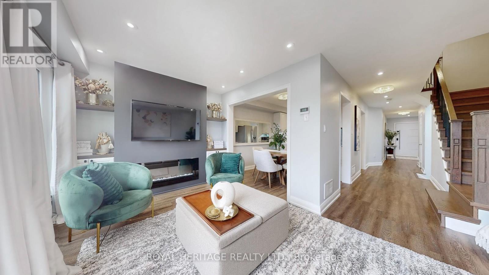 












3 FRANK JOHNSTON ROAD

,
Caledon (Bolton West),




Ontario
L7E2L4

