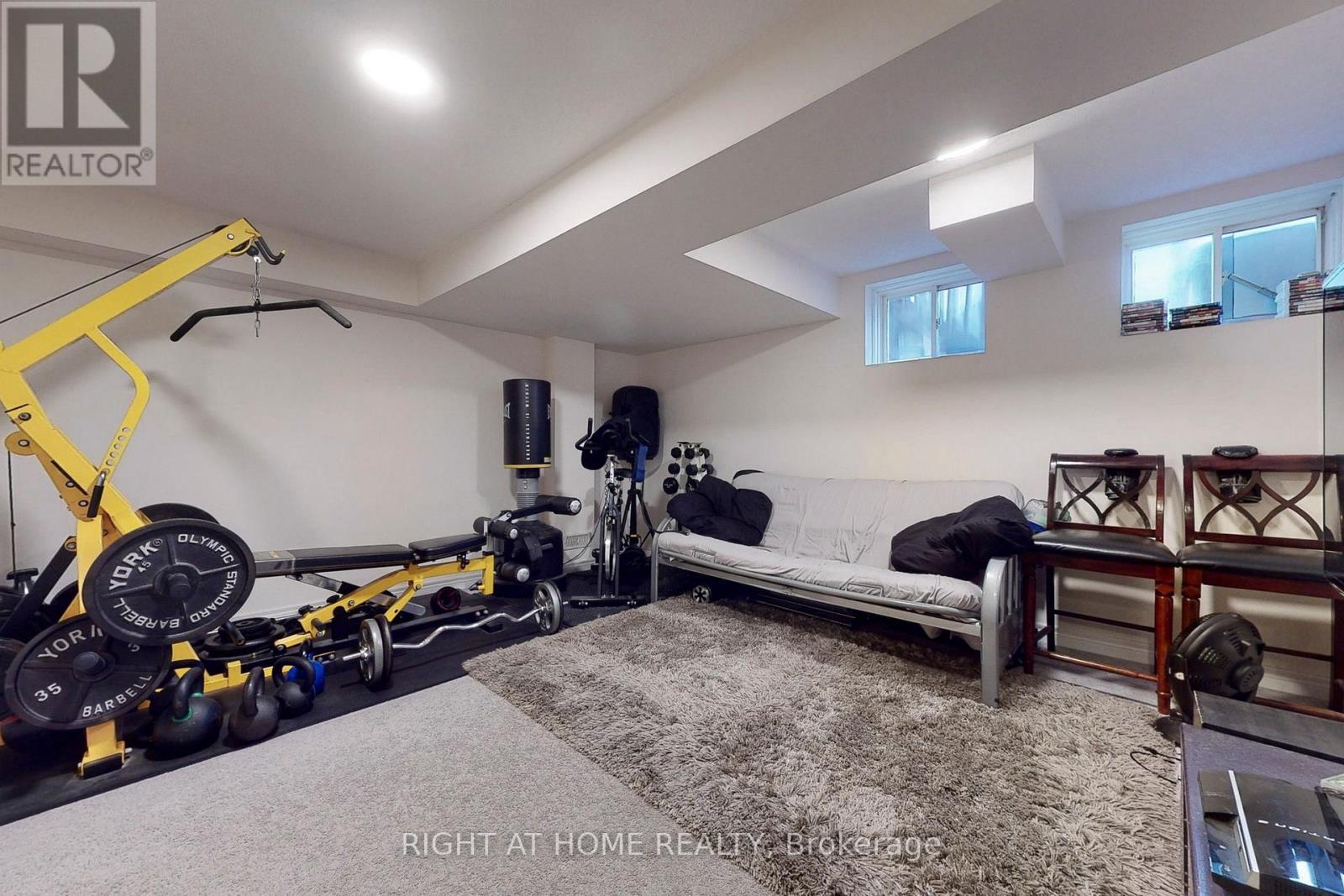 












774 SUGDEN TERRACE

,
Milton (WI Willmott),




Ontario
L9T8K3

