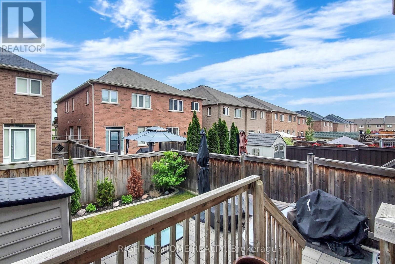 












774 SUGDEN TERRACE

,
Milton (WI Willmott),




Ontario
L9T8K3

