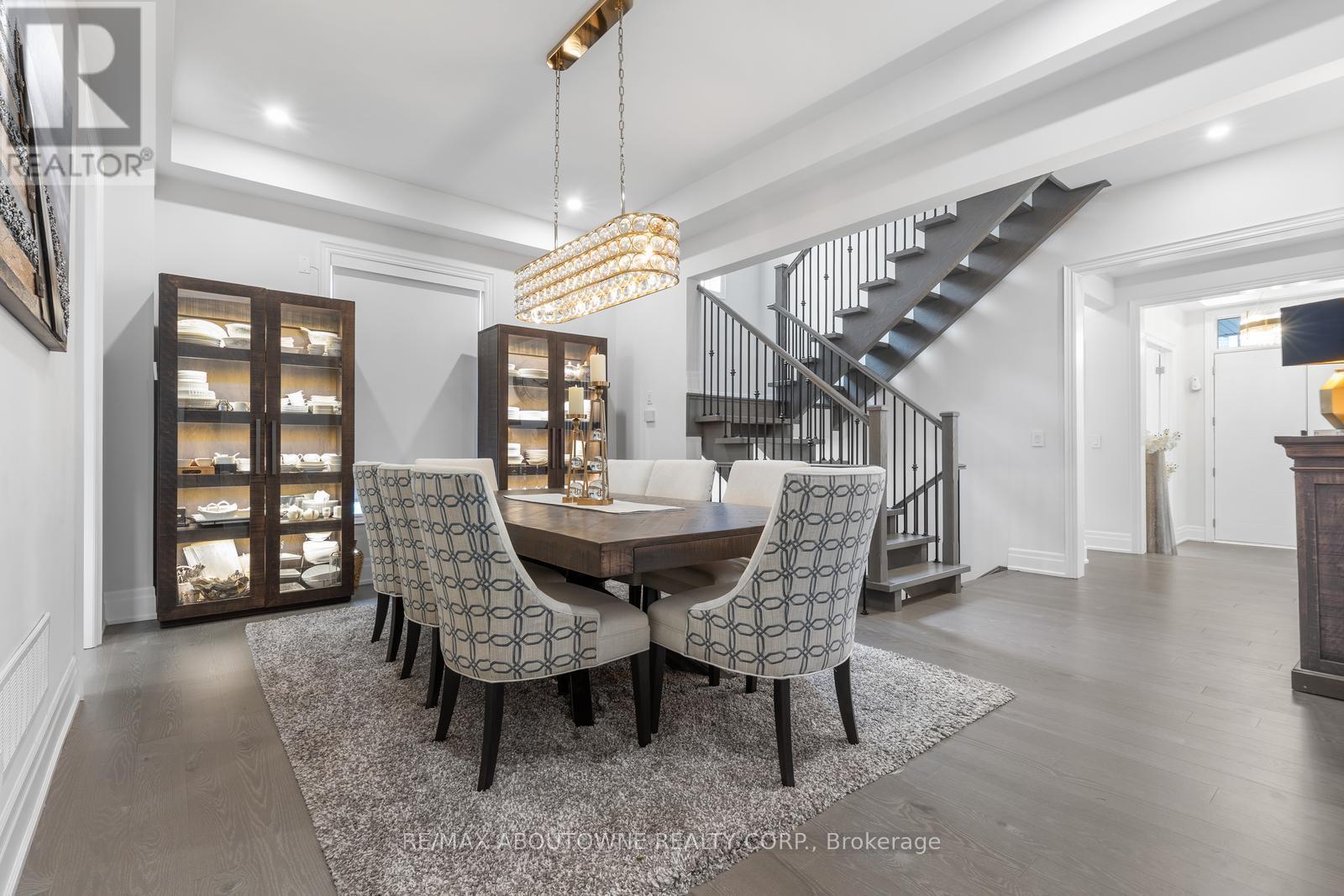 












1217 IRONBRIDGE ROAD

,
Oakville (GA Glen Abbey),




Ontario
L6M5M5

