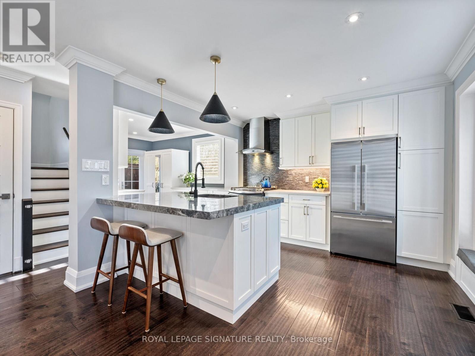 












1445 ISLINGTON AVENUE

,
Toronto (Edenbridge-Humber Valley),




Ontario
M9A3K8

