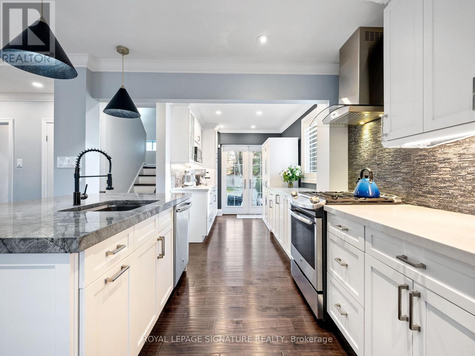 












1445 ISLINGTON AVENUE

,
Toronto (Edenbridge-Humber Valley),




Ontario
M9A3K8

