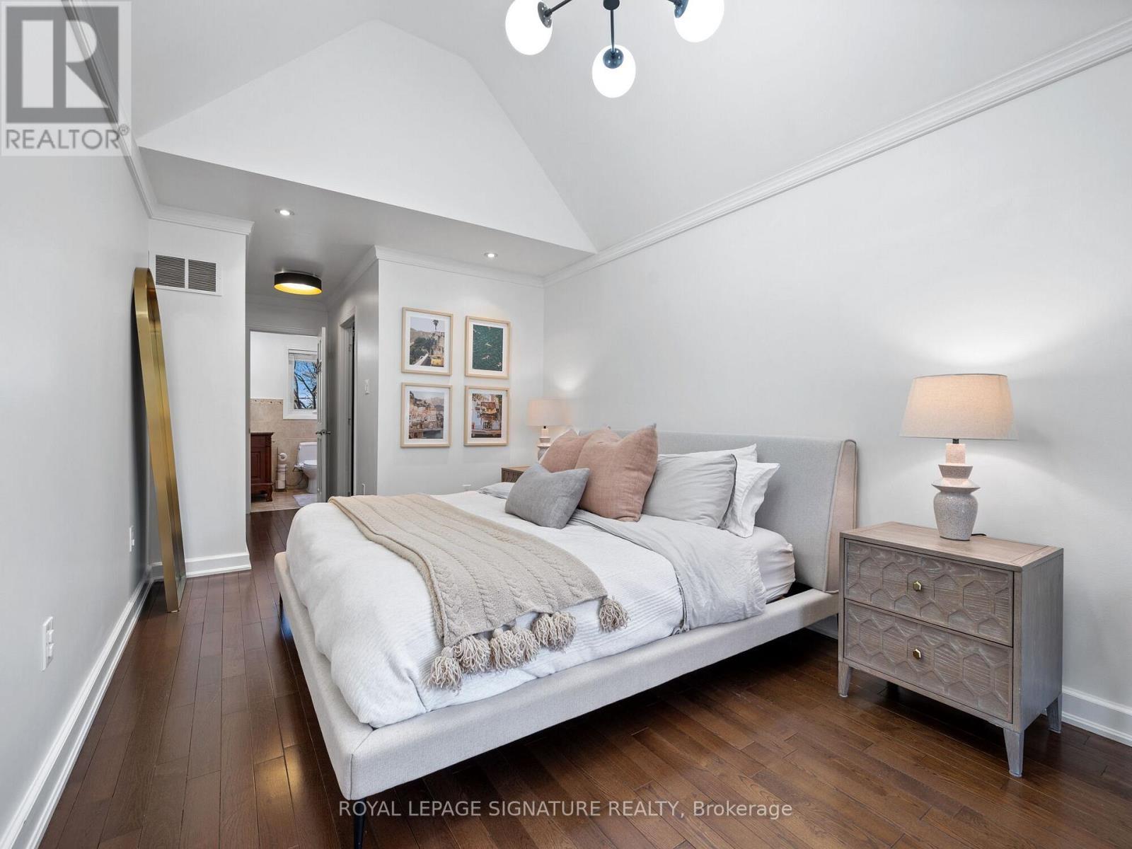 












1445 ISLINGTON AVENUE

,
Toronto (Edenbridge-Humber Valley),




Ontario
M9A3K8

