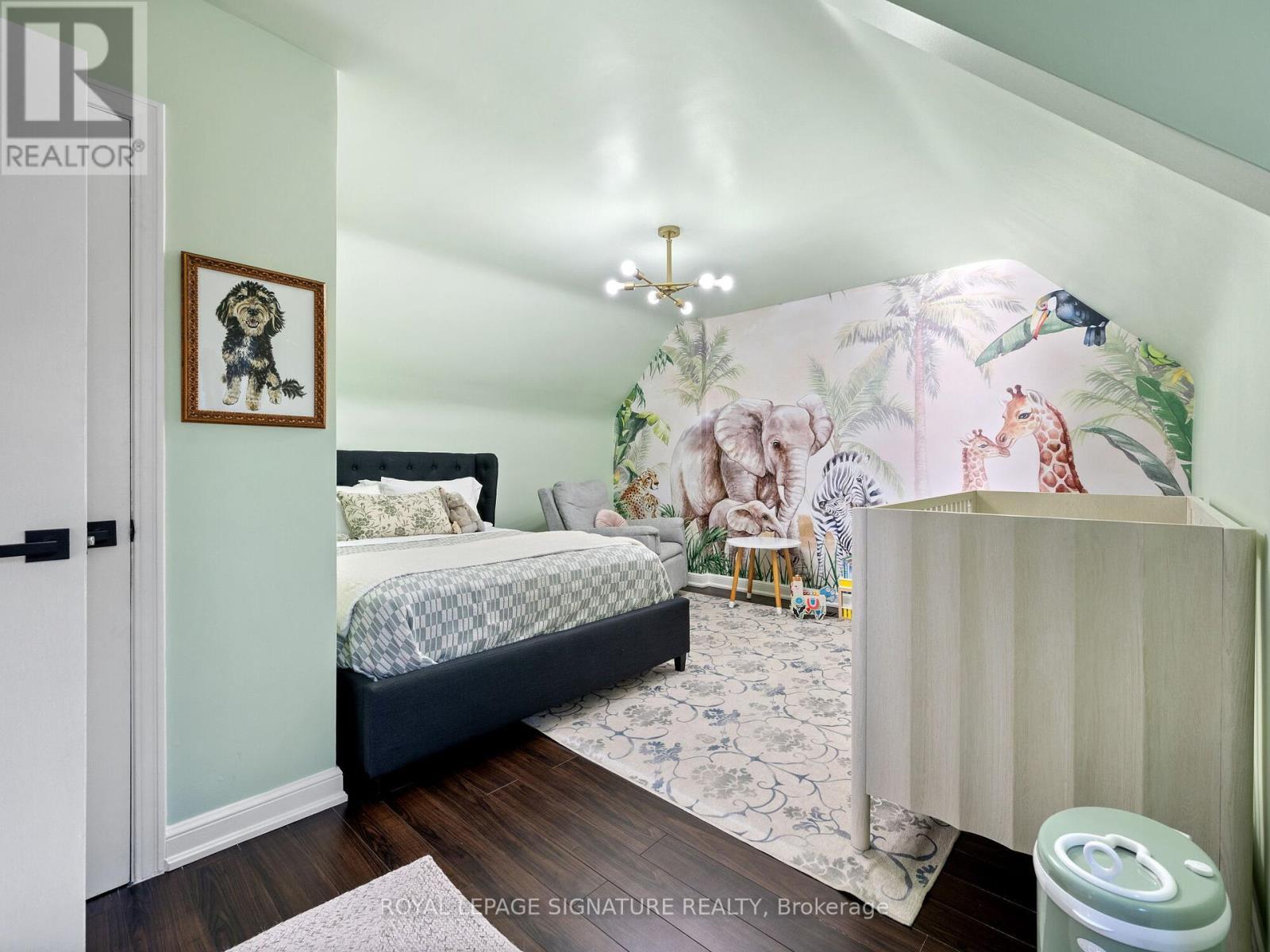 












1445 ISLINGTON AVENUE

,
Toronto (Edenbridge-Humber Valley),




Ontario
M9A3K8

