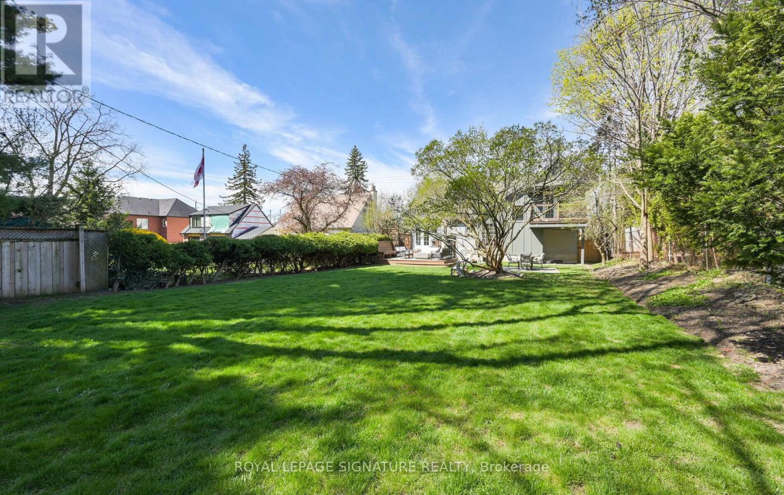 












1445 ISLINGTON AVENUE

,
Toronto (Edenbridge-Humber Valley),




Ontario
M9A3K8

