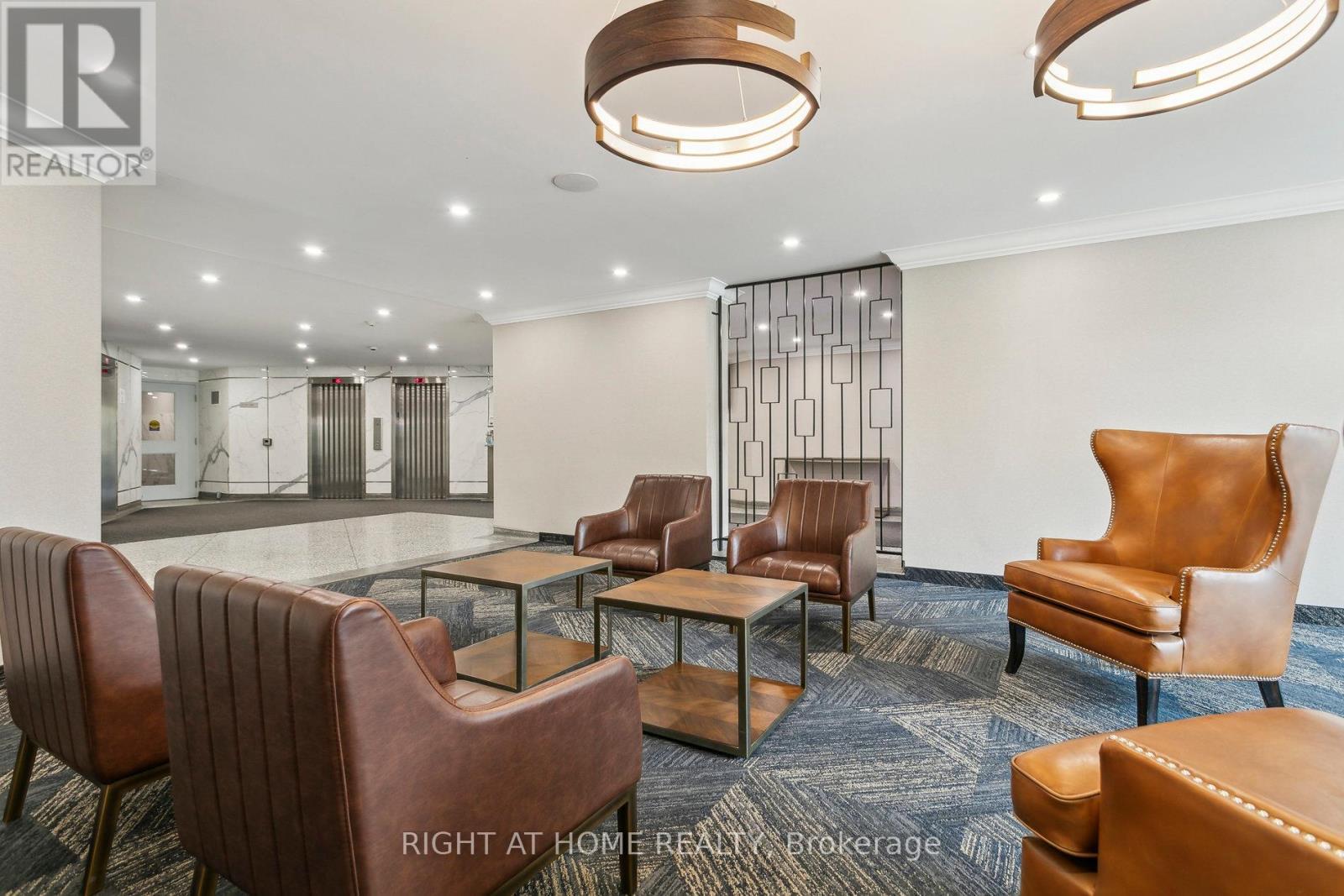 












1616 - 451 THE WEST MALL

,
Toronto (Etobicoke West Mall),




Ontario
M9C1G1

