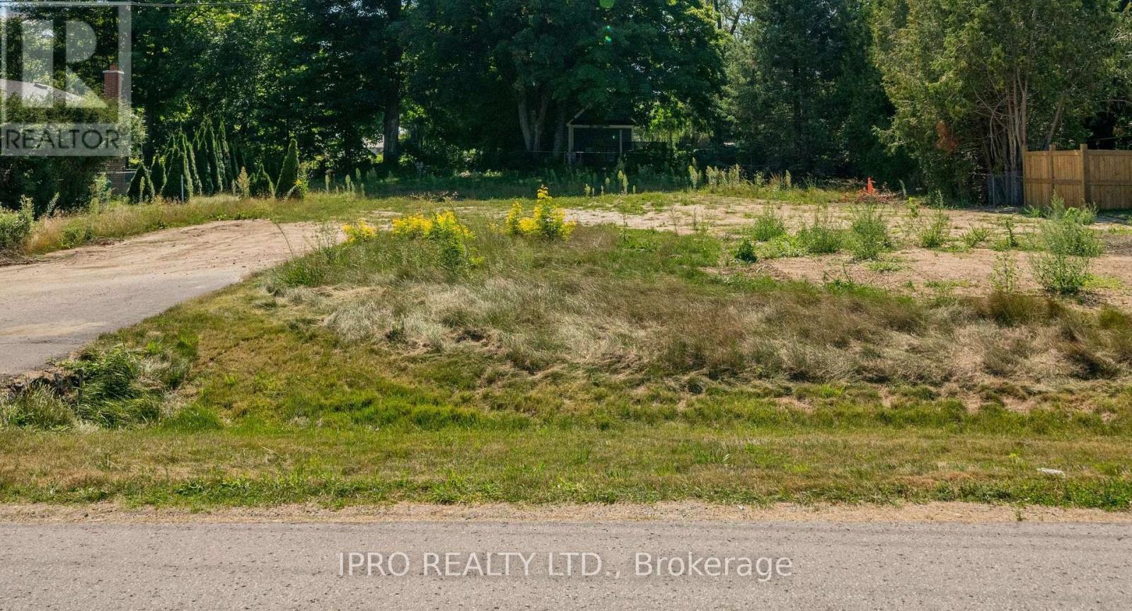 












9 MAPLE GROVE ROAD

,
Caledon (Caledon Village),




Ontario
L7K0Z2

